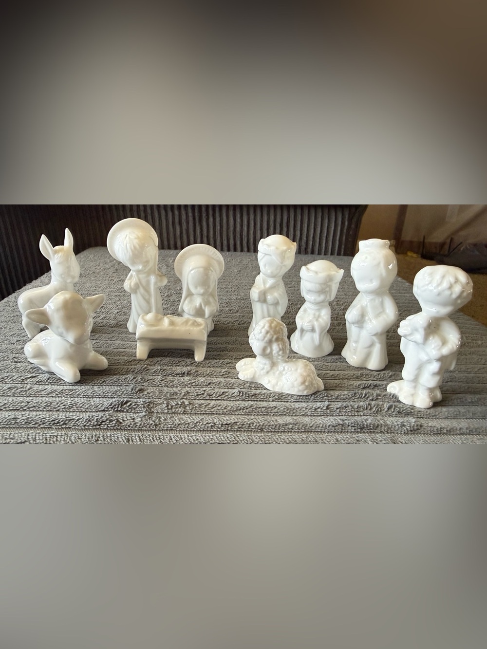 Vintage Miniature White Porcelain Nativity Figurine Set Christmas Religious
